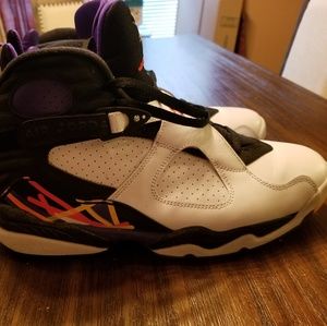 Size 11 Air Jordan 8 Retro & Air Jordan Hat